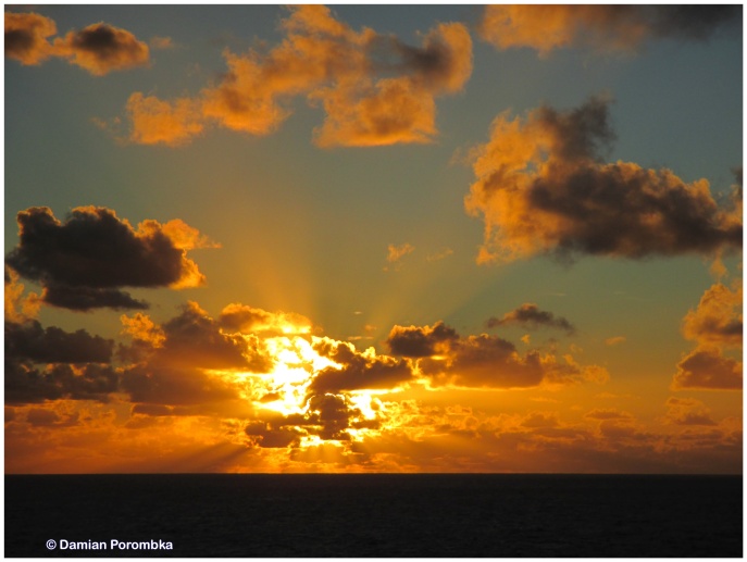 New Caledonia - Spectacular Sunset 02